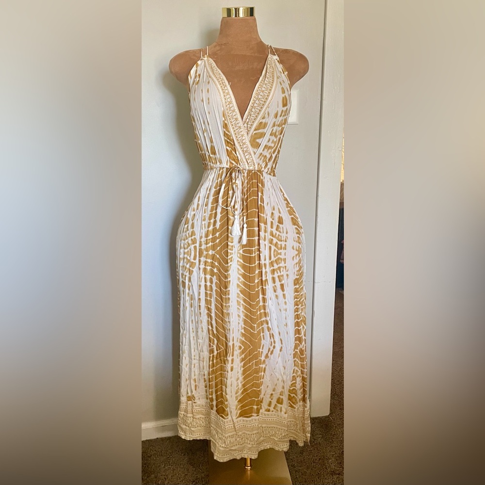 Blue Island Tan and White Patterned Maxi Dress